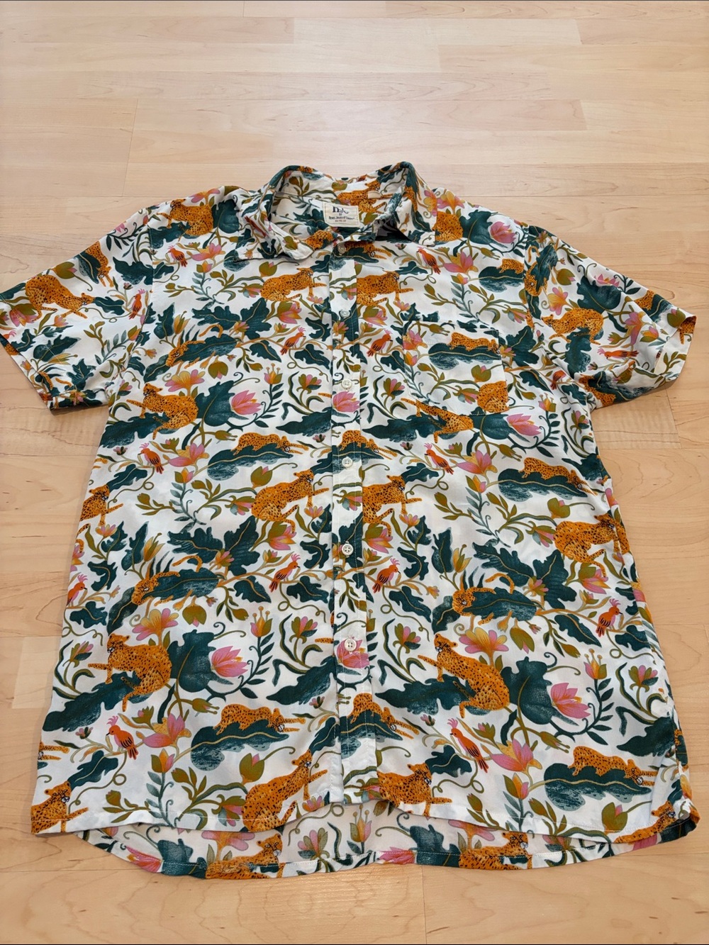 RJC Leopard Botanical Print Button Down Shirt Large